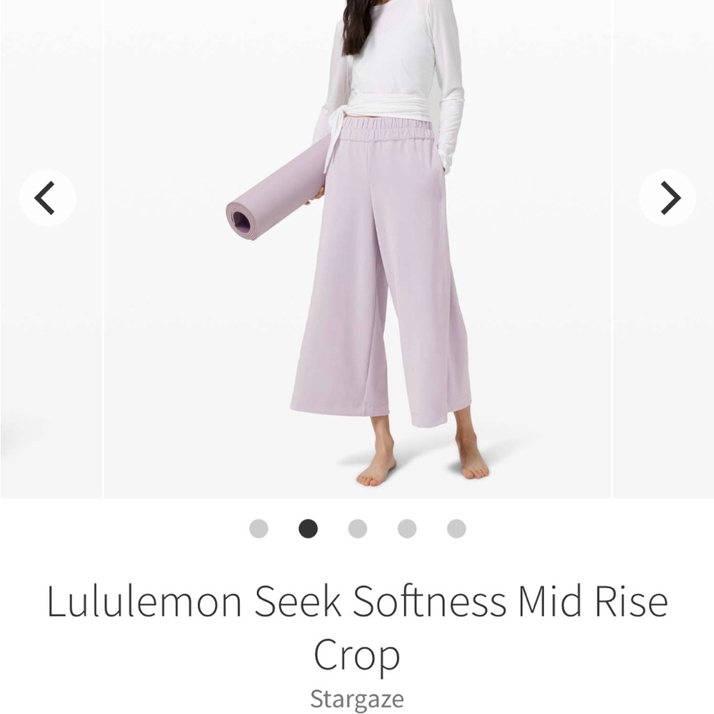 New with tags Lululemon Seek Softness midrise crop.